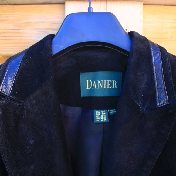 Danier Suede Jacket and Skirt Set - Picture 5 of 7